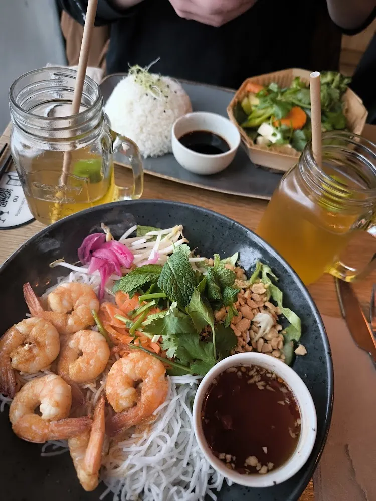 Bún Thịt Xá Xíu